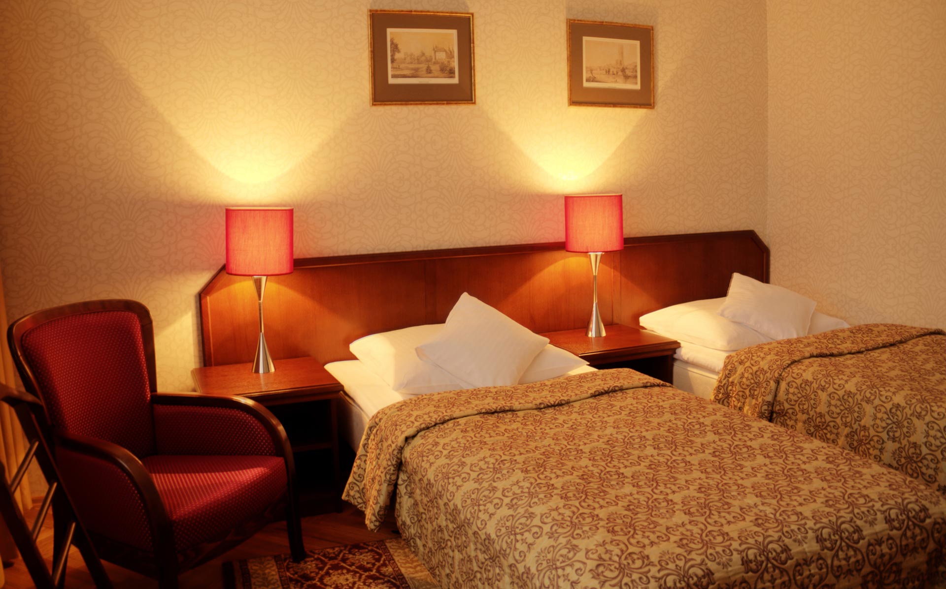 Hotel Poznań pokoje noclegi w centrum miasta konferencje restauracja